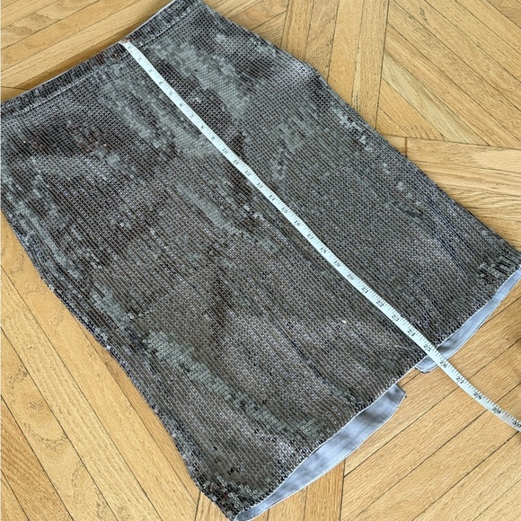 Alice + Olivia Sequin Gunmetal Silver Skirt 10 - Picture 9 of 13